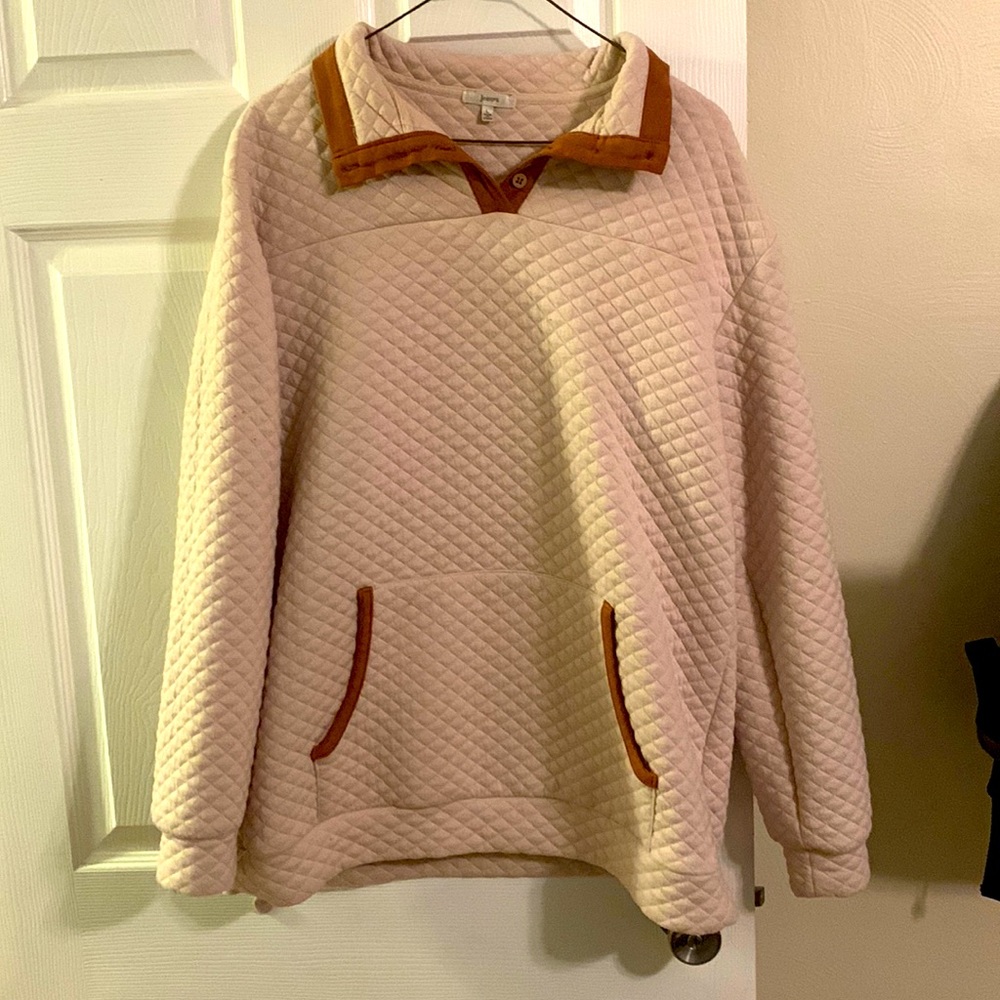 sweatshirt
